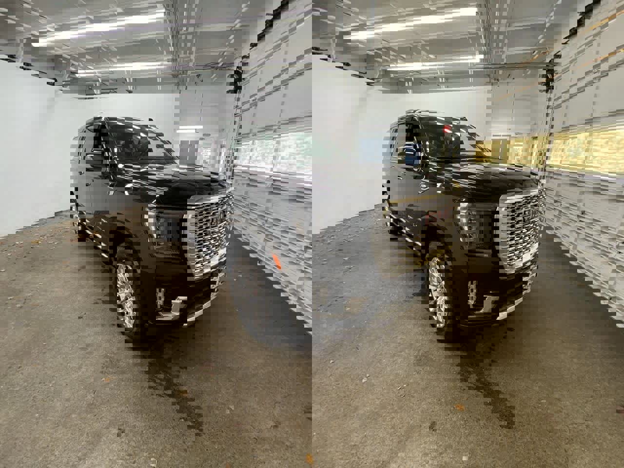 Used 2022 GMC Yukon XL Denali image 8