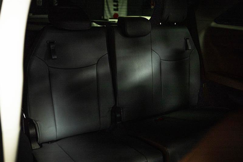 Used 2023 Toyota Sienna XLE image 12