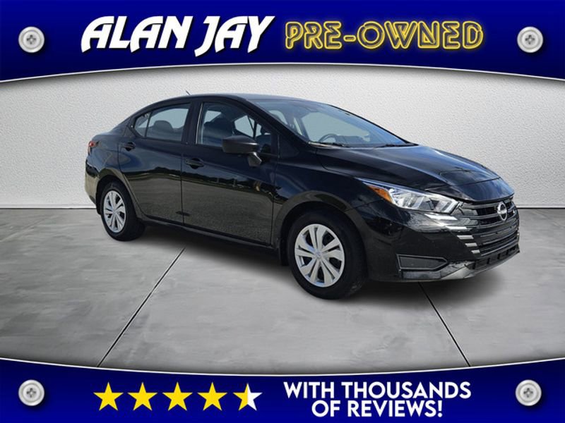 Used 2023 Nissan Versa S w/ Trunk Package