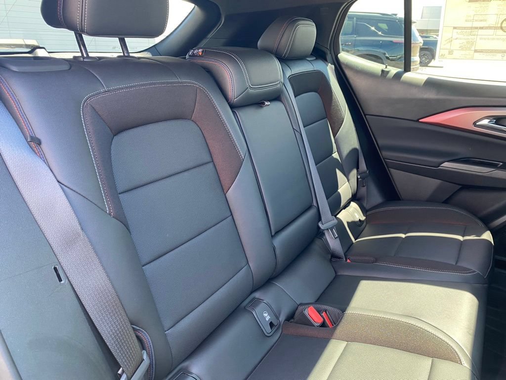 New 2025 Chevrolet Equinox EV RS FWD image 25