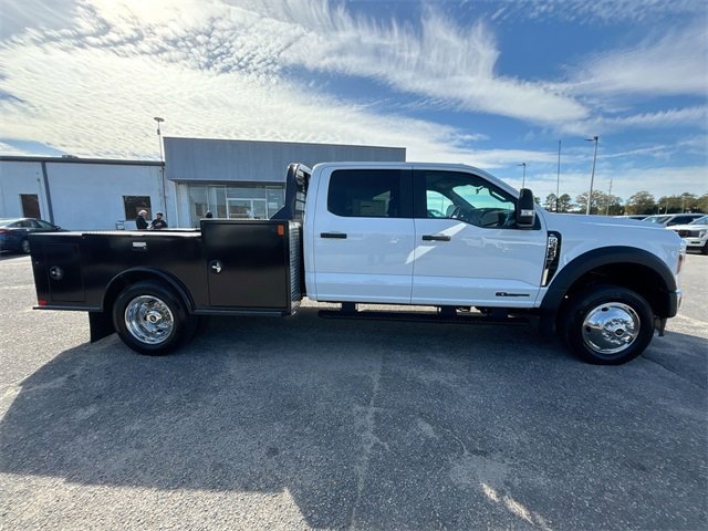 New 2025 Ford F550 4x4 Crew Cab Super Duty image 4