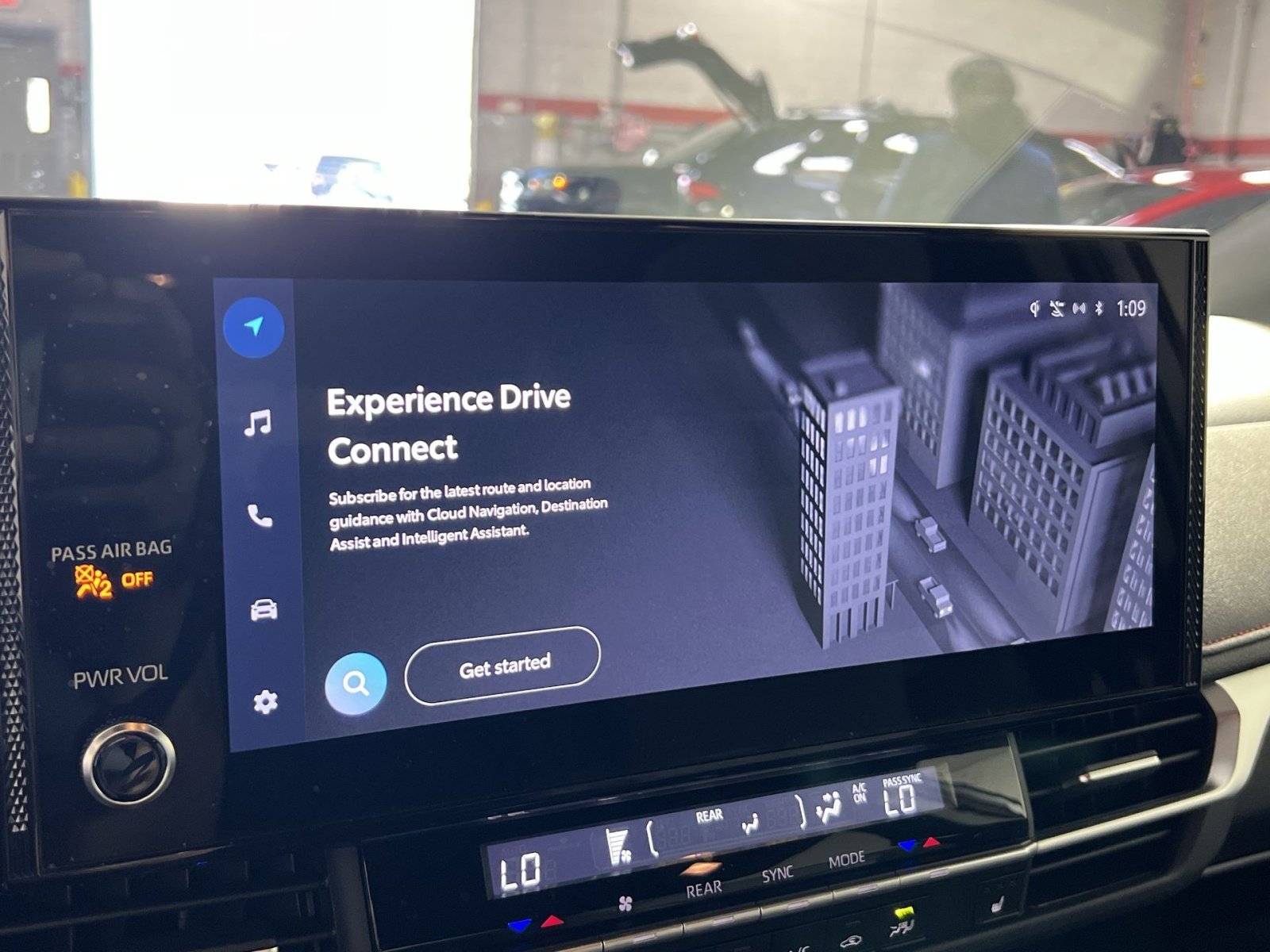 Used 2025 Toyota Sienna XSE image 20