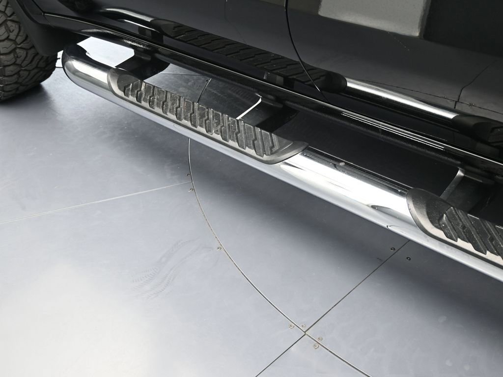 Used 2020 Chevrolet Silverado 1500 RST image 36