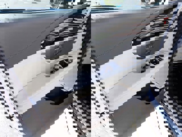 New 2026 Lincoln Nautilus Premier w/ Jet Appearance Package image 18