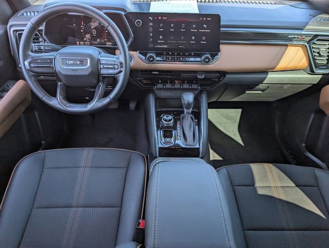 Used 2023 GMC Canyon AT4 w/ Canyon Safety Plus Package AWD/4WD image 9