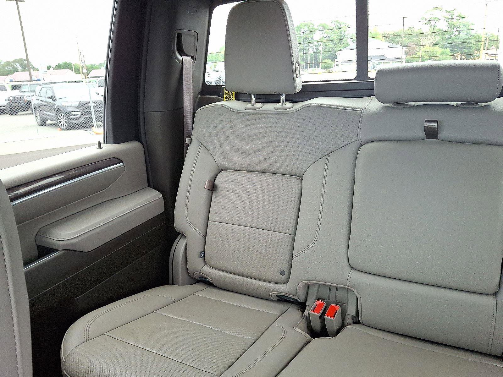 Used 2025 Chevrolet Silverado 3500 LTZ w/ LTZ Plus Package image 18