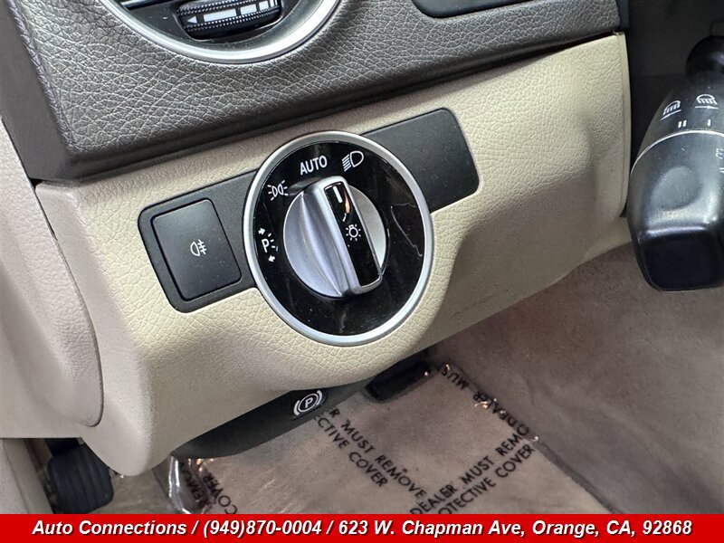 Used 2012 Mercedes-Benz C 250 Sedan image 26