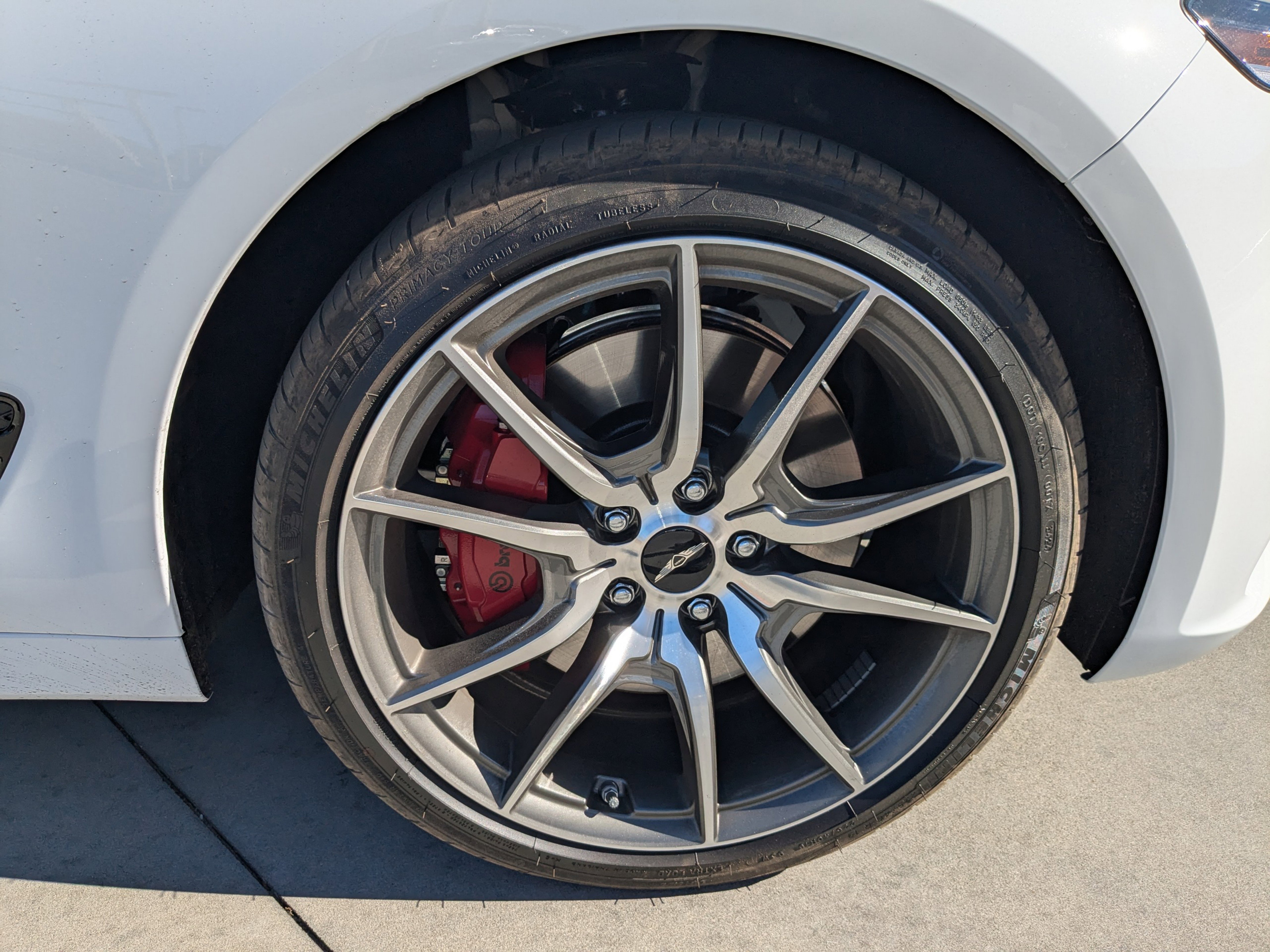 New 2025 Genesis G70 2.5T RWD image 9