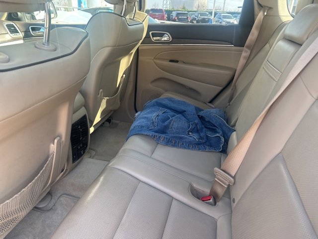 Used 2017 Jeep Grand Cherokee Overland image 8