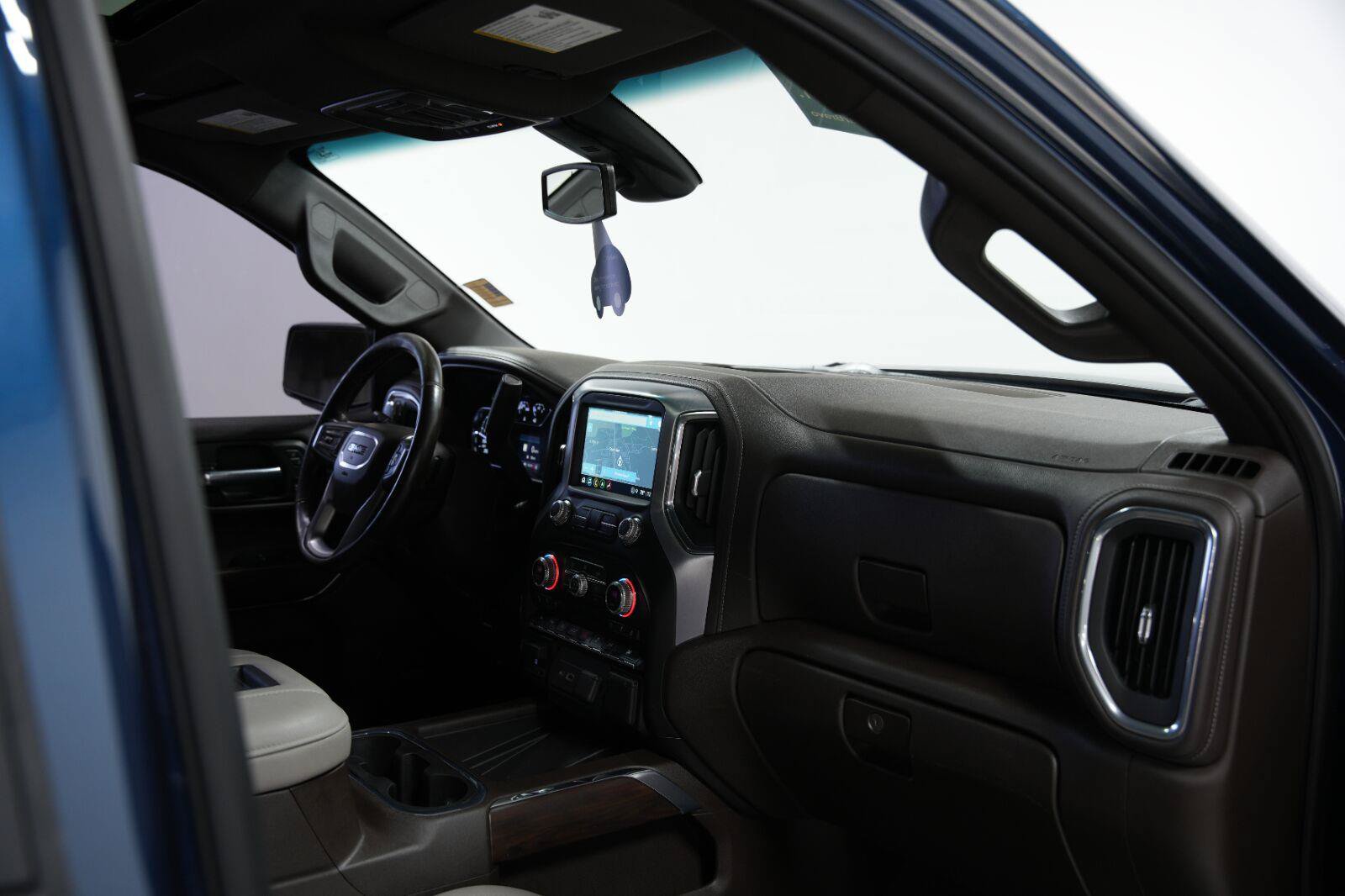 Certified 2021 GMC Sierra 1500 SLT AWD/4WD image 18