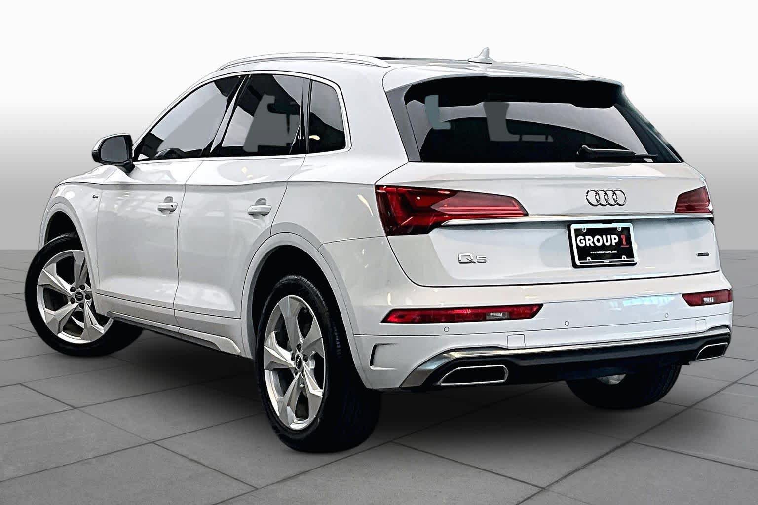 Used 2023 Audi Q5 2.0T Premium Plus w/ Premium Plus Package AWD/4WD image 12