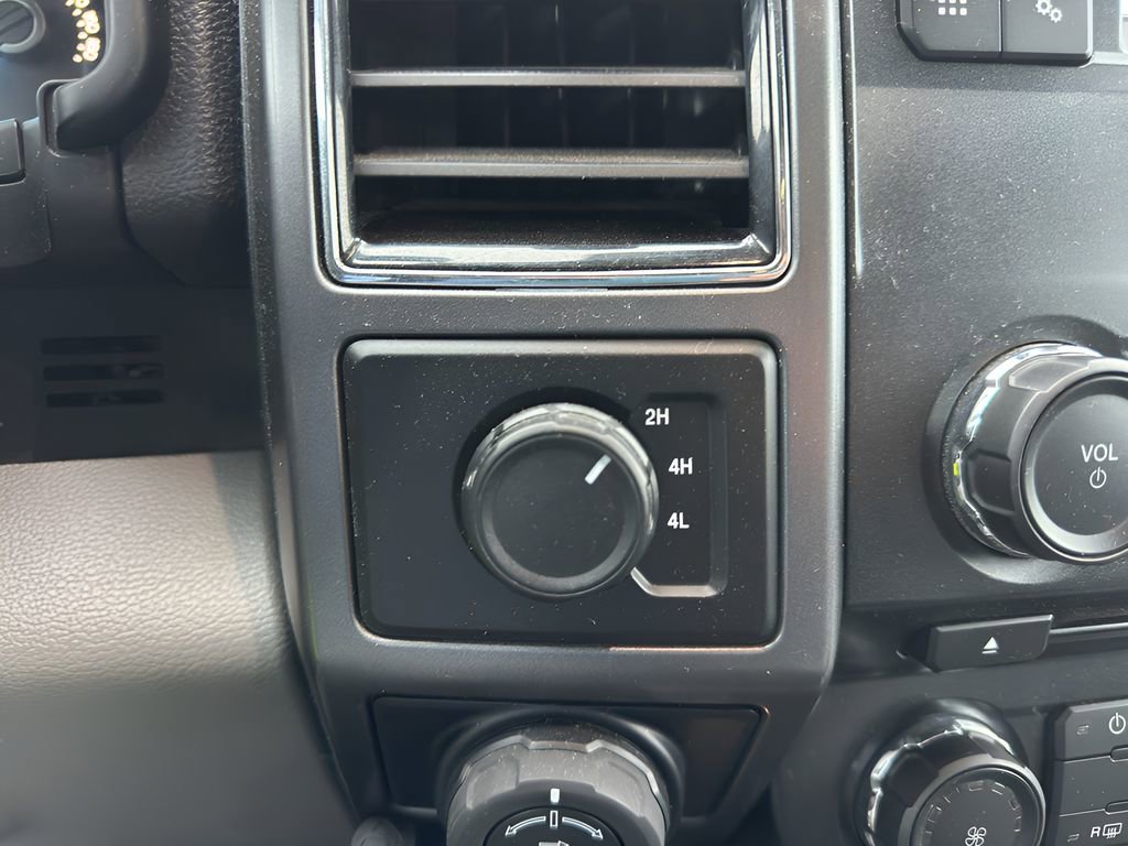 Used 2018 Ford F150 XLT w/ Equipment Group 301A Mid image 10