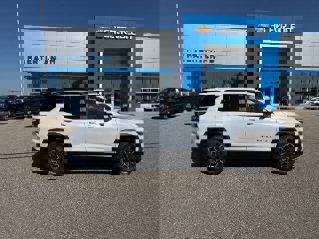 New 2026 Chevrolet Equinox ACTIV w/ Convenience Package III image 6