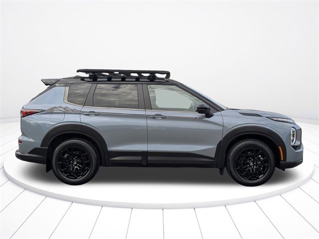 New 2026 Mitsubishi Outlander Trail Edition image 2