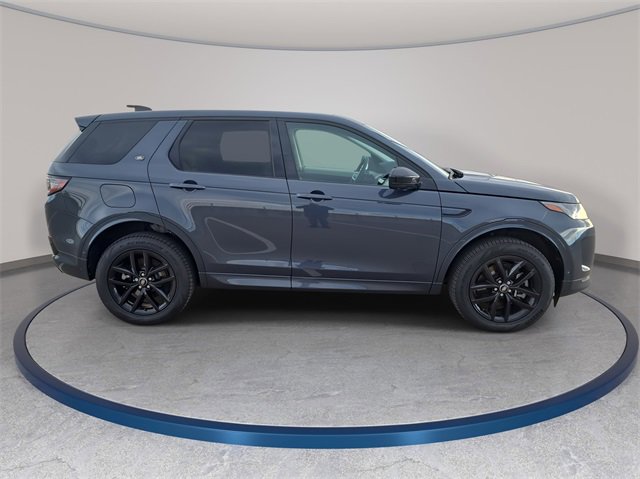 Used 2025 Land Rover Discovery Sport S image 4