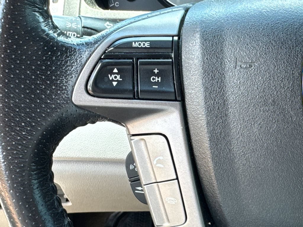 Used 2013 Honda Odyssey EX-L image 25