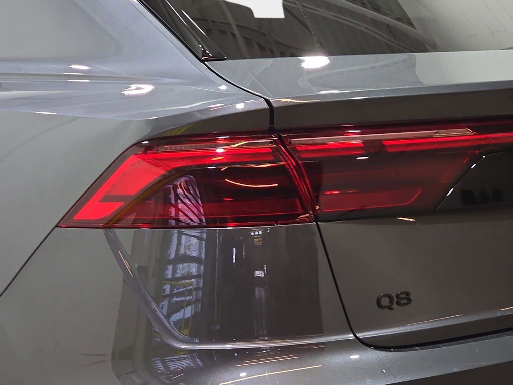 New 2026 Audi Q8 Premium Plus image 33