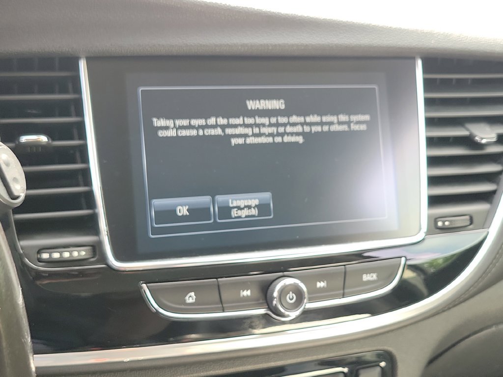 Used 2019 Buick Encore Sport Touring AWD/4WD image 29