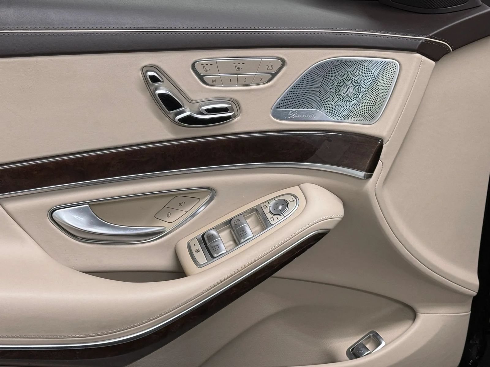 Used 2019 Mercedes-Benz S 560 4MATIC Sedan image 26