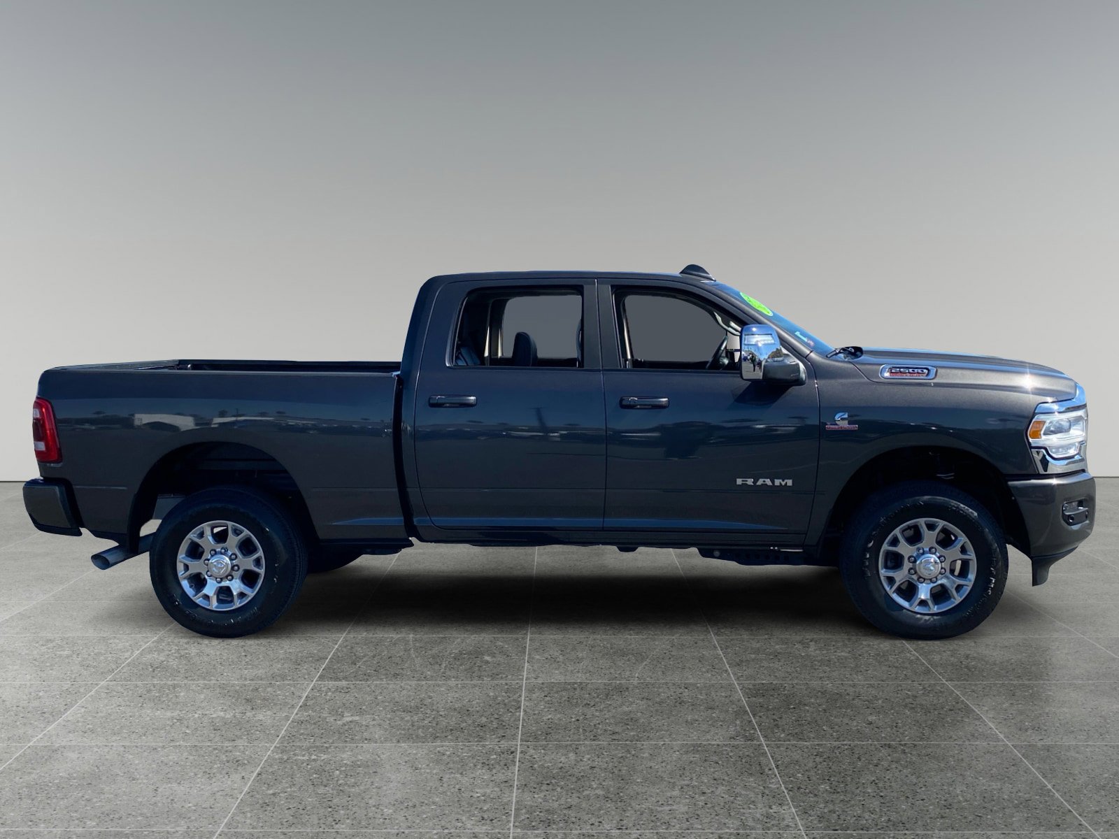 Used 2024 RAM 2500 Laramie image 6