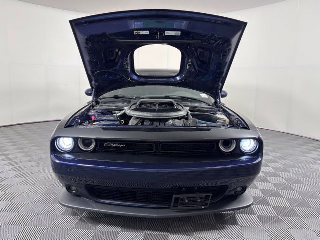 Used 2017 Dodge Challenger Scat Pack RWD image 11