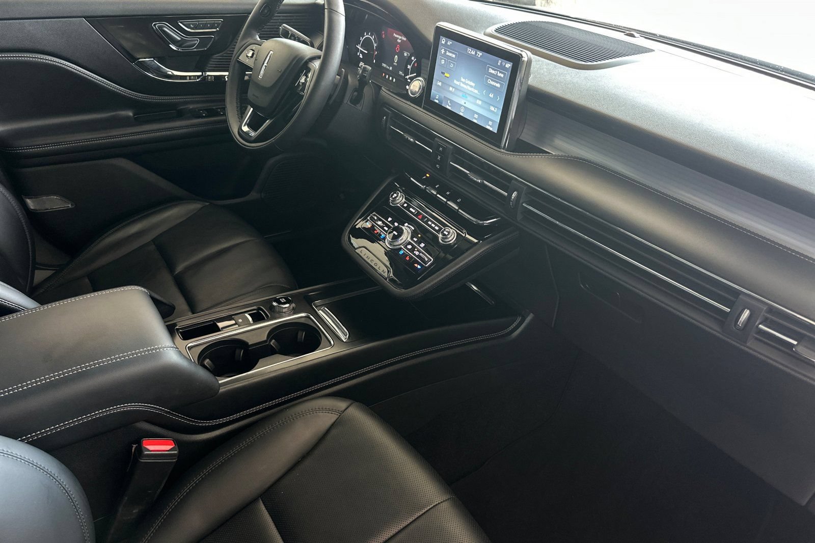 Certified 2022 Lincoln Corsair FWD image 15