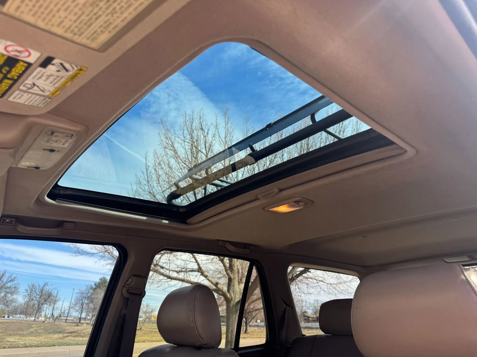 Used 2000 Toyota 4Runner Limited image 23