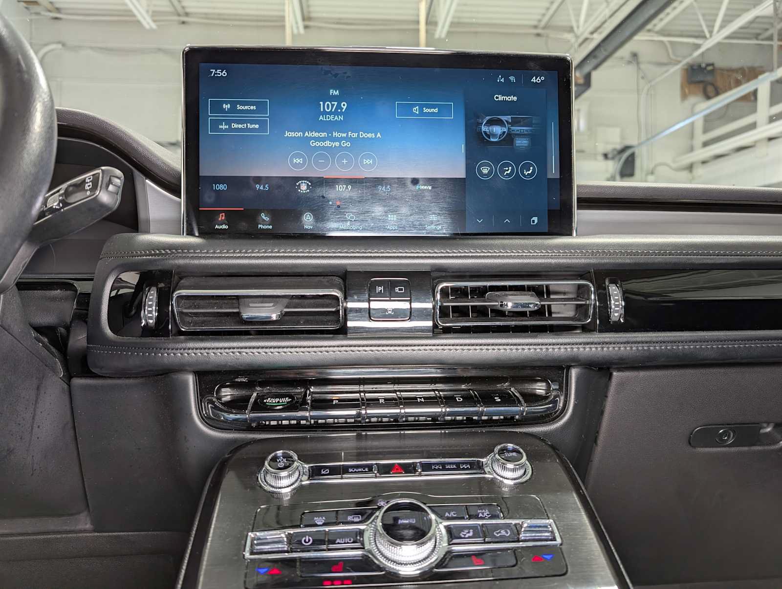 Certified 2023 Lincoln Nautilus AWD w/ Premium Package image 32
