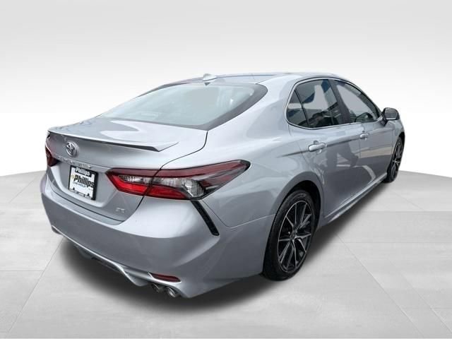 Used 2024 Toyota Camry SE FWD image 30