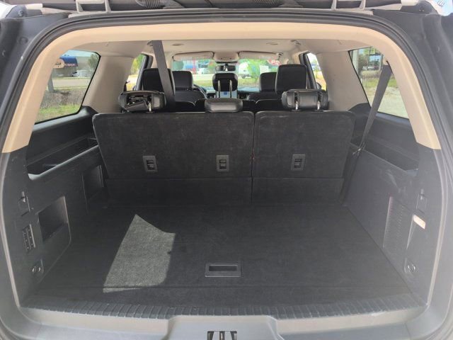 Used 2024 Ford Expedition Max XLT image 29