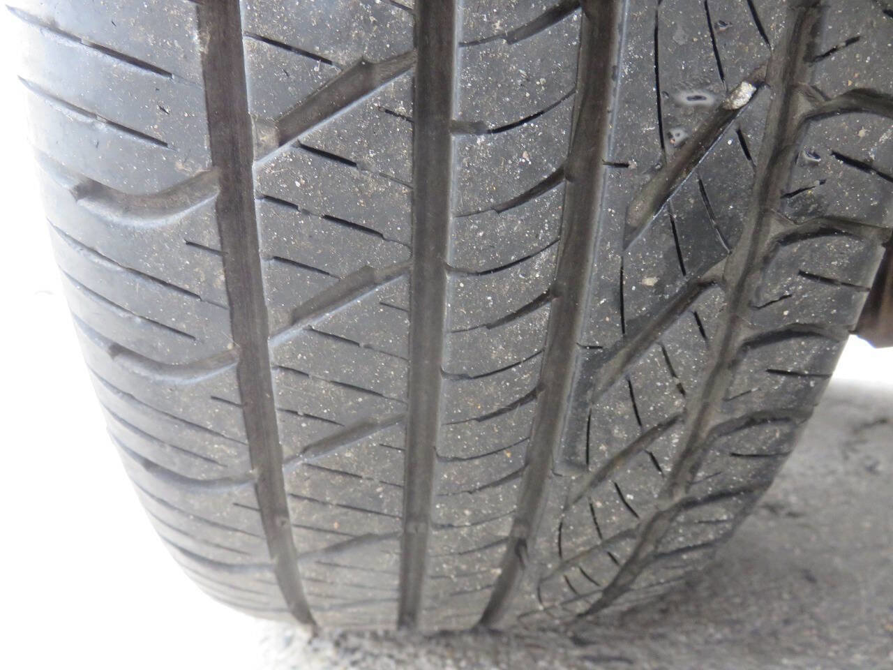 Used 2015 Acura ILX w/ Technology Package FWD image 34