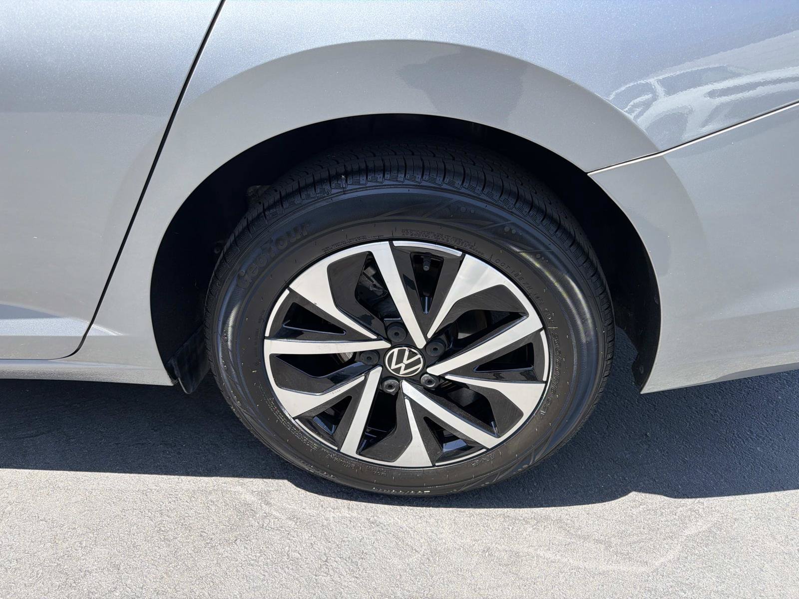 Certified 2024 Volkswagen Jetta S FWD image 6