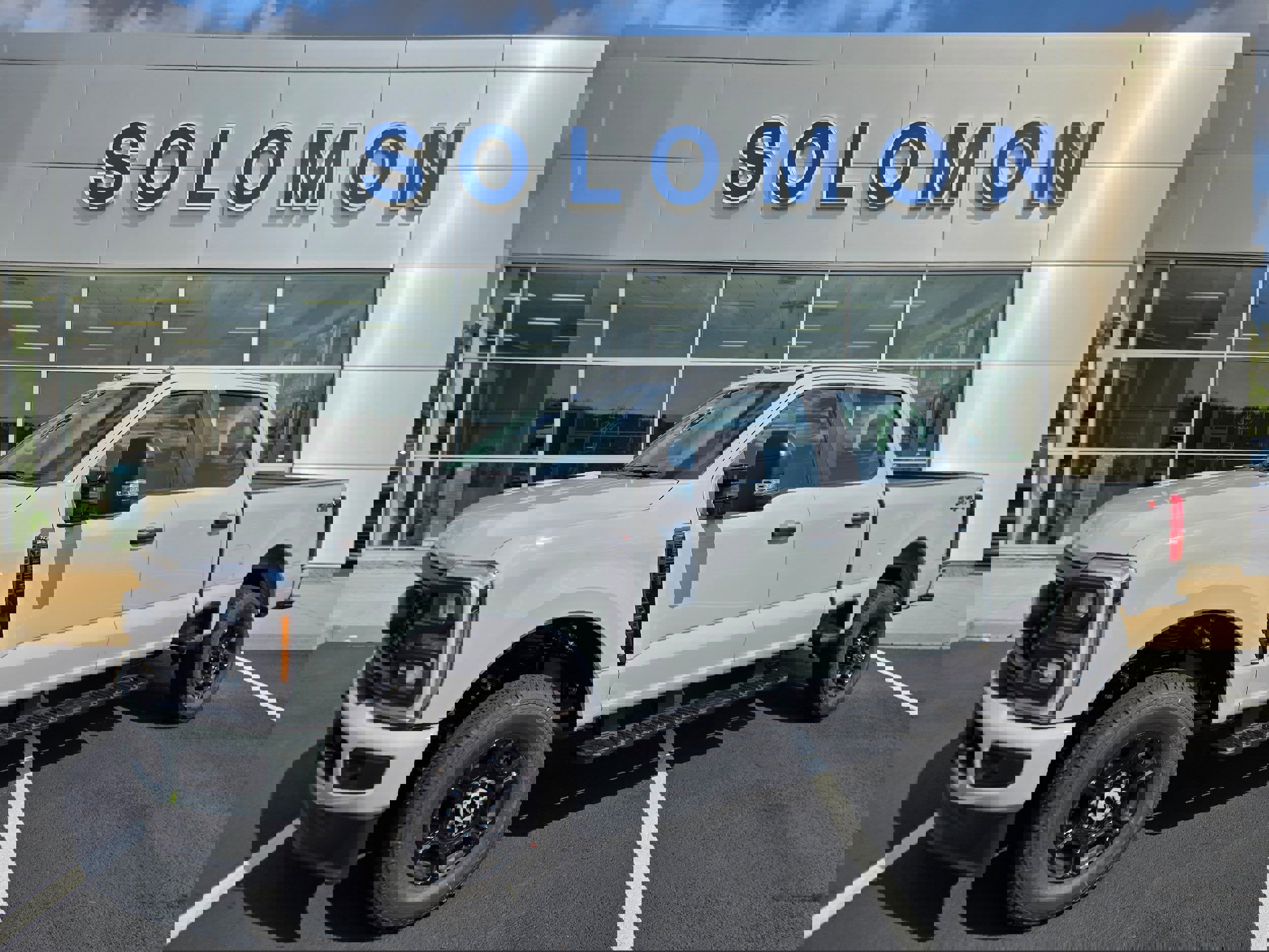 New 2026 Ford F250 4x4 Crew Cab Super Duty image 1