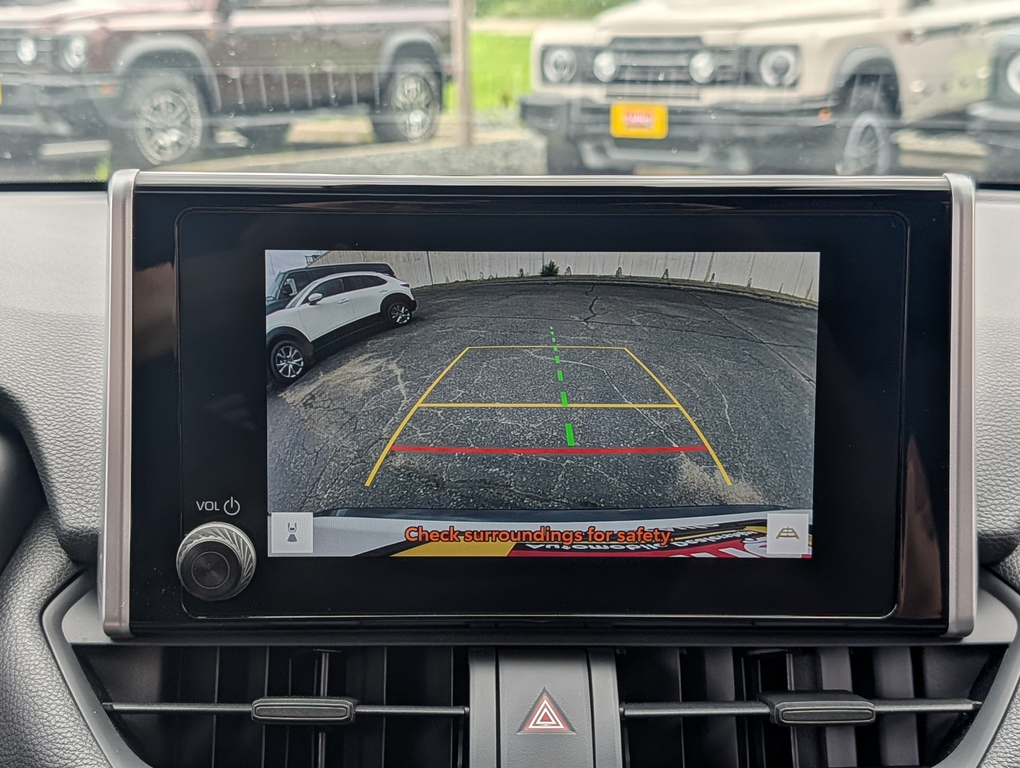 Used 2023 Toyota RAV4 SE w/ Weather & Moonroof Package AWD/4WD image 33