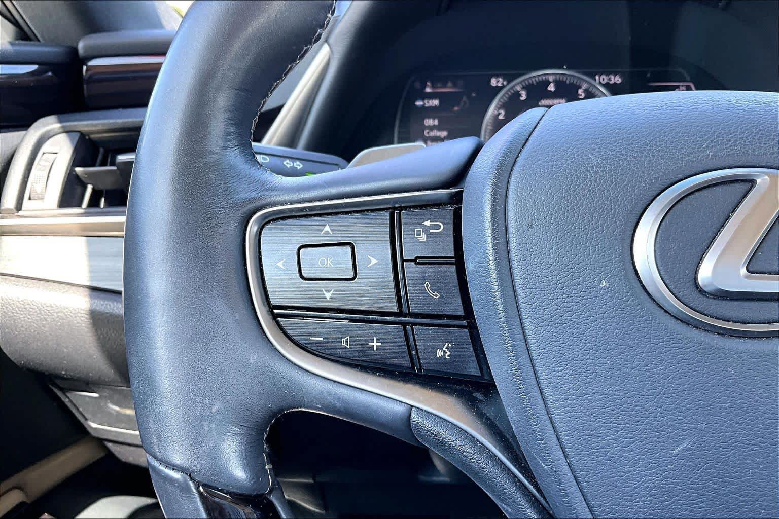 Used 2019 Lexus ES 350 w/ Premium Package FWD image 24