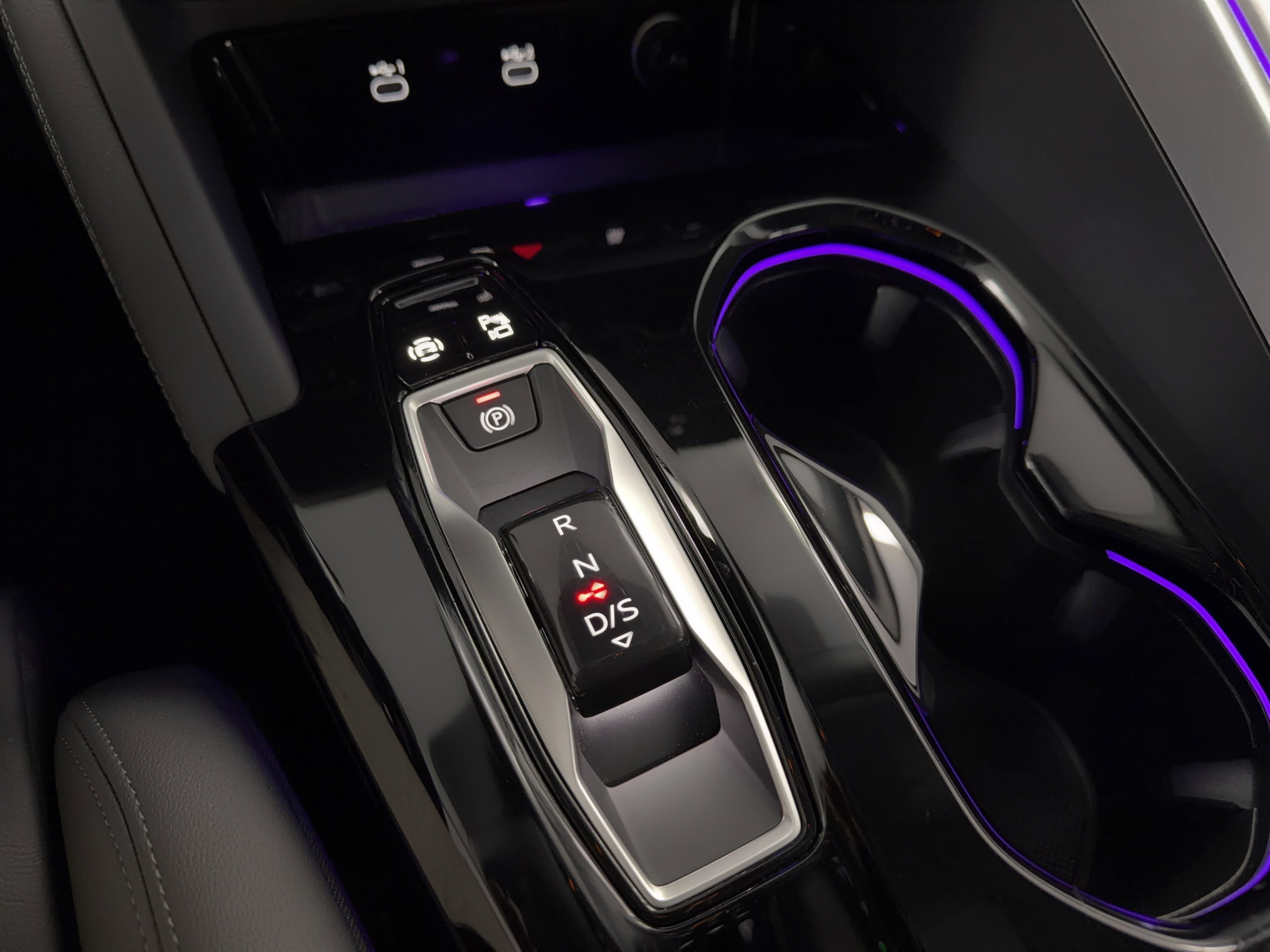 Used 2025 Audi Q5 Premium Plus w/ Premium Plus image 25