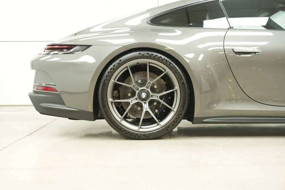 Certified 2023 Porsche 911 GT3 RWD image 43
