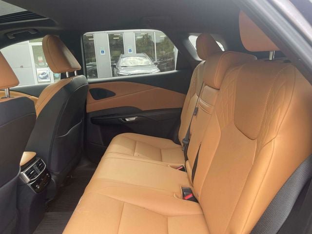 Used 2023 Lexus RX 350 Premium w/ Accessory Package (Z1) AWD/4WD image 14