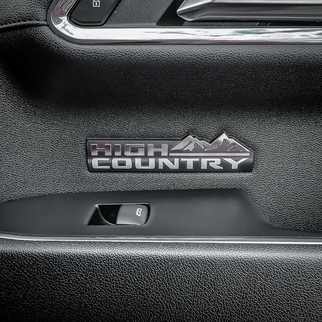 Used 2024 Chevrolet Silverado 1500 High Country w/ High Country Premium Package image 30