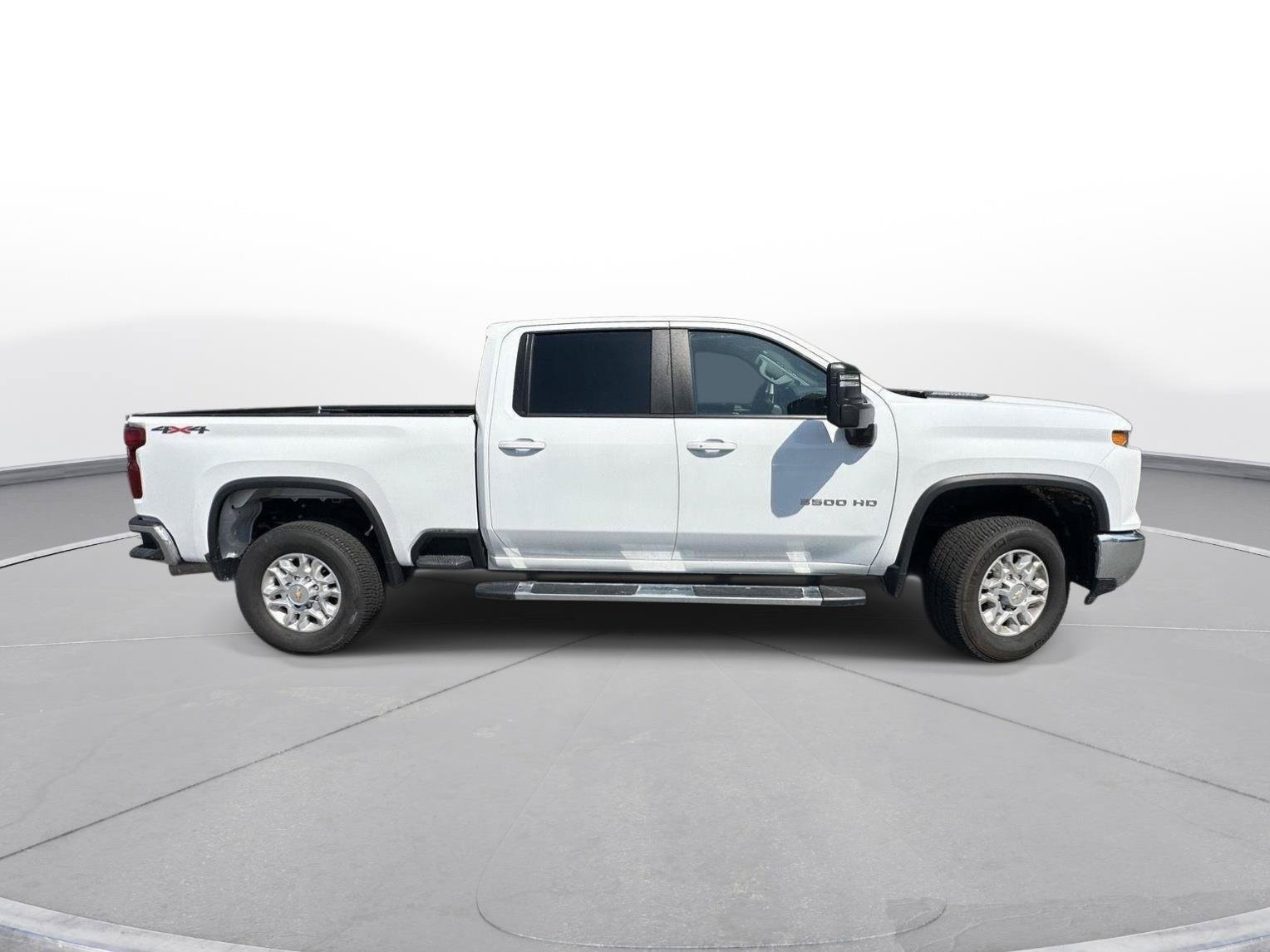 Used 2025 Chevrolet Silverado 3500 LT w/ Safety Package AWD/4WD image 47