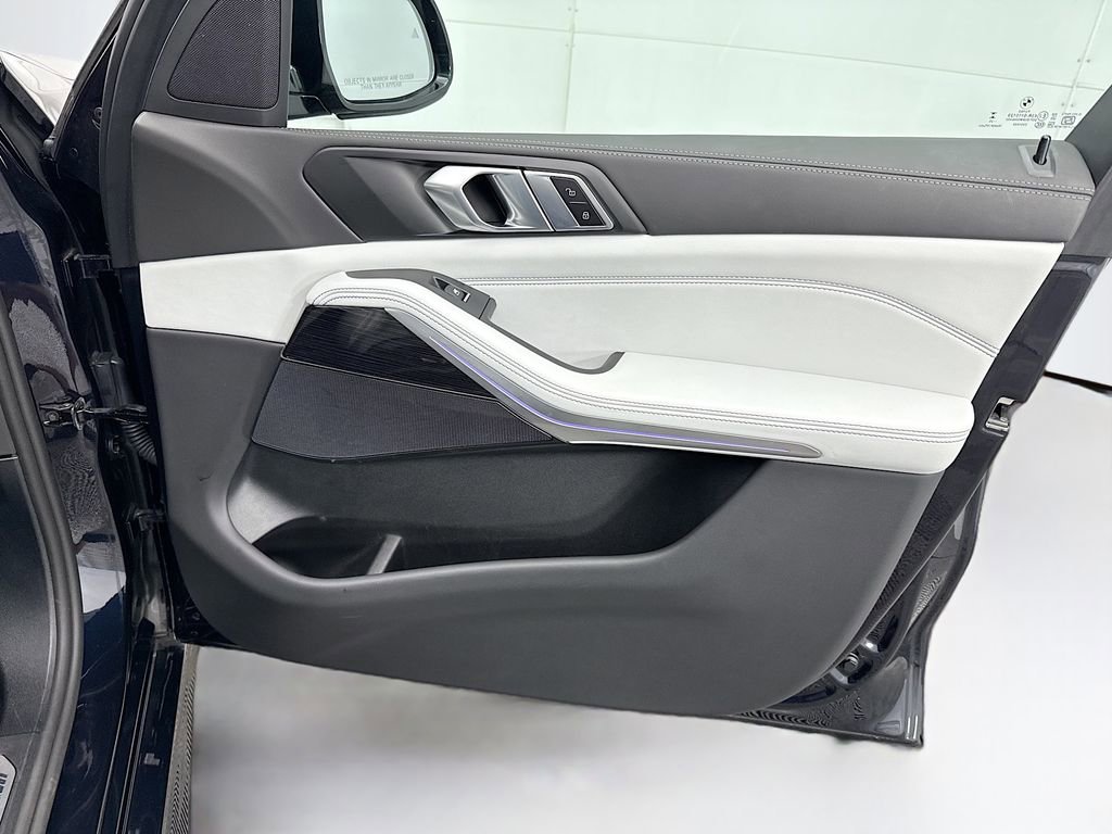 Certified 2026 BMW X5 sDrive40i w/ M Sport Package image 24
