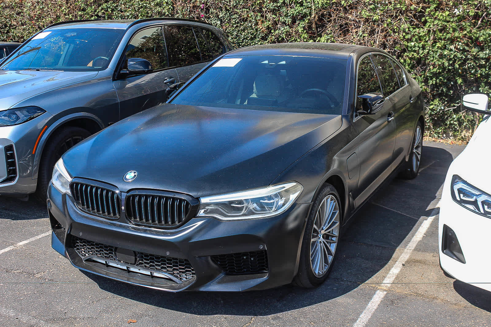 Used 2018 BMW 530e RWD image 1