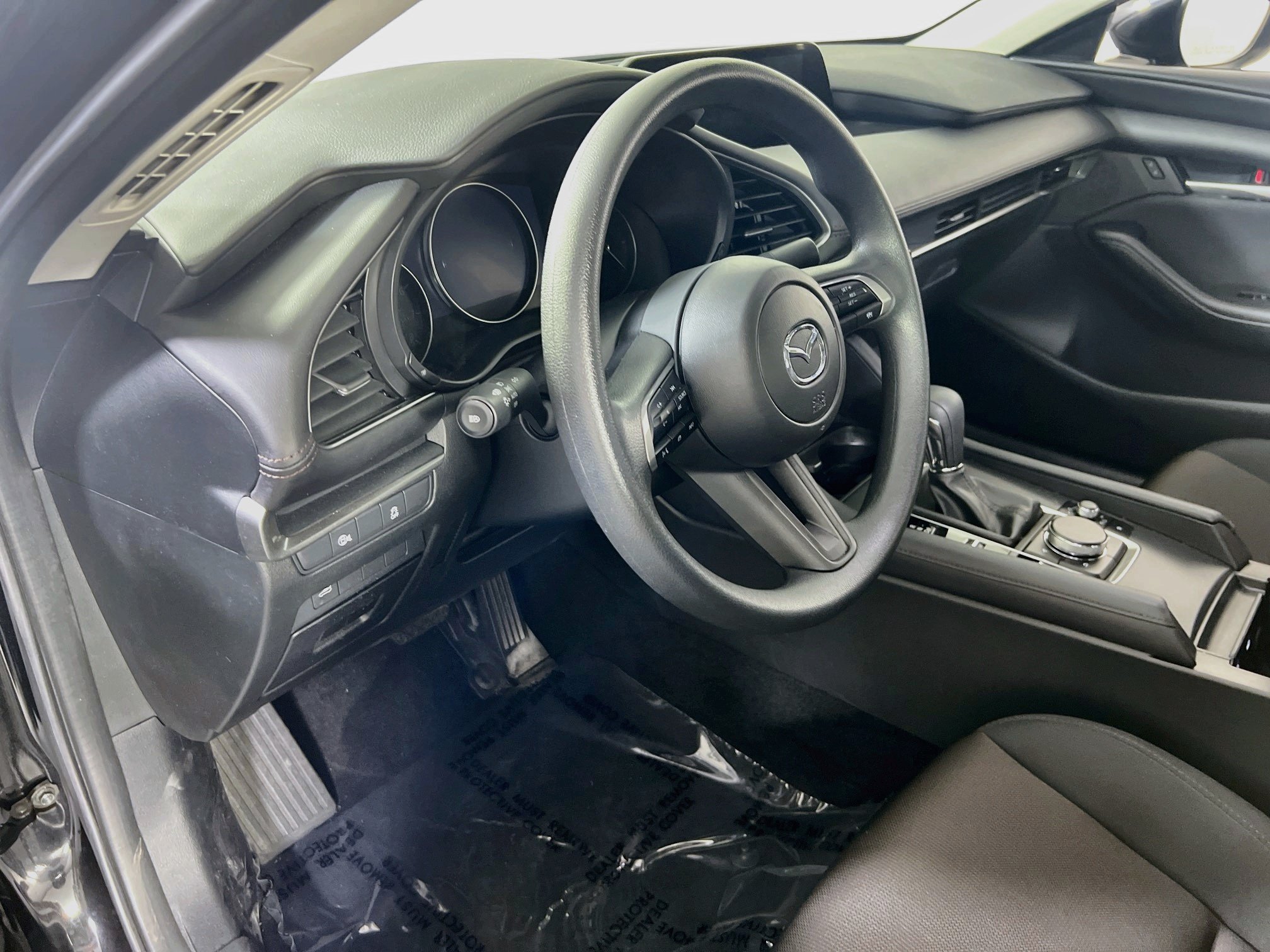 Used 2025 MAZDA MAZDA3 s FWD image 9