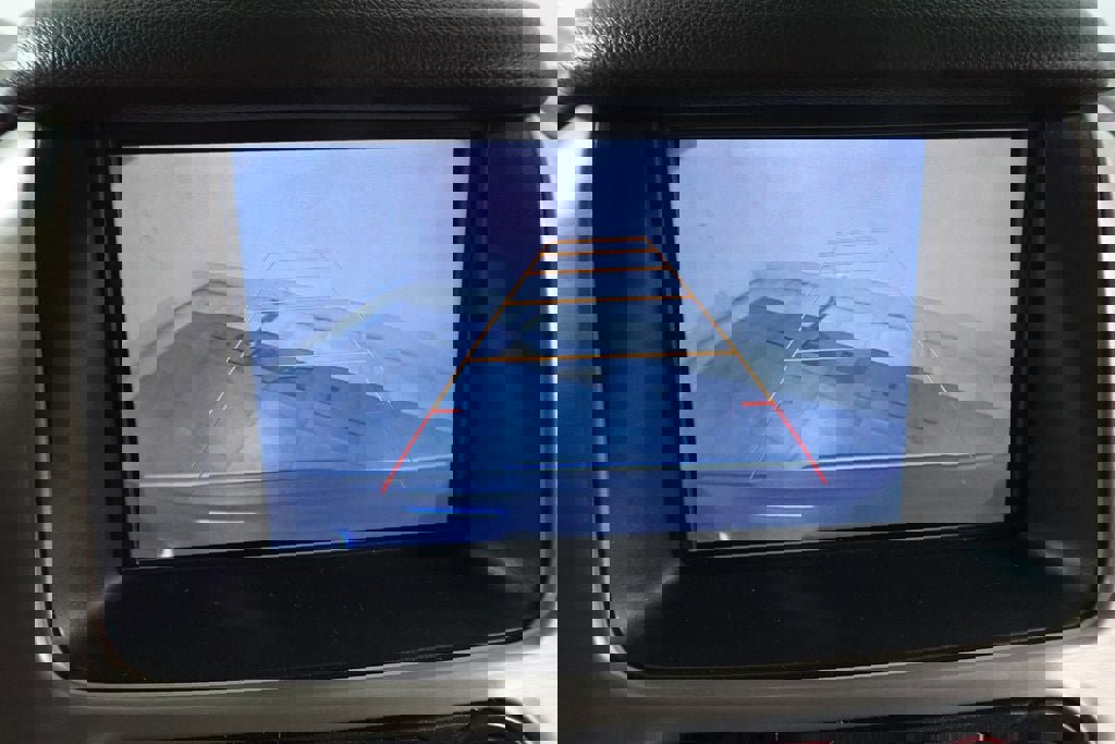 Used 2015 GMC Yukon Denali image 21