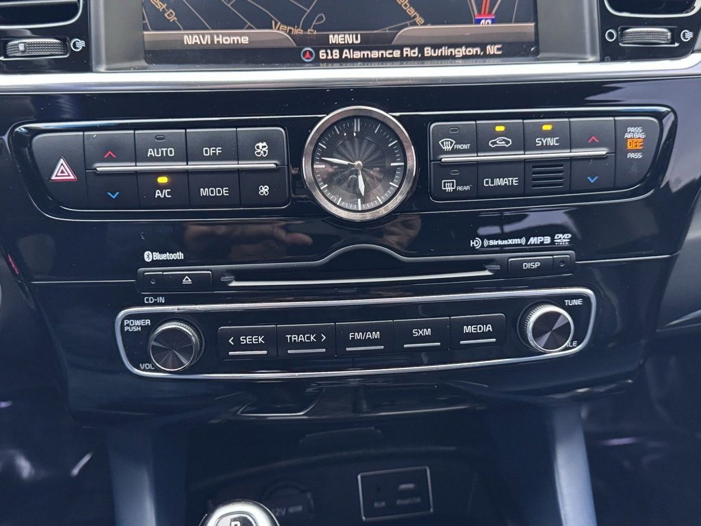 Used 2015 Kia K900 Luxury image 13