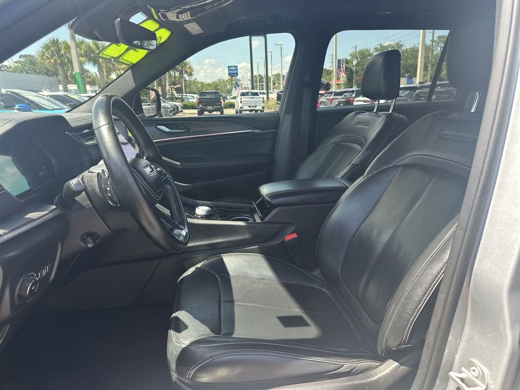 Used 2022 Jeep Grand Cherokee L Overland RWD image 23