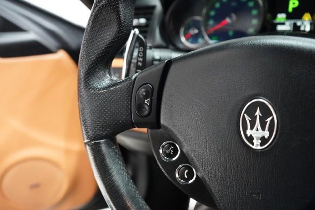 Used 2016 Maserati GranTurismo Convertible image 18