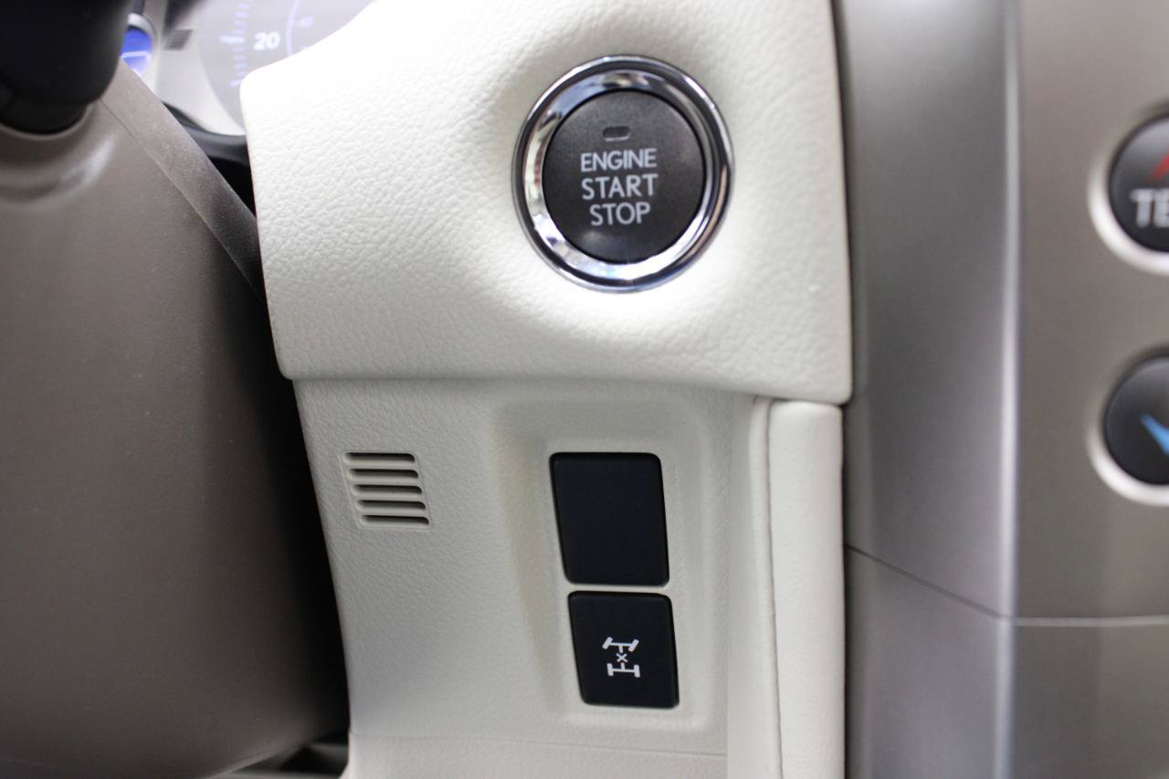 Used 2016 Lexus GX 460 w/ Premium Package AWD/4WD image 62