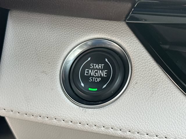 Used 2025 Buick Enclave Avenir w/ Super Cruise Package AWD/4WD image 36