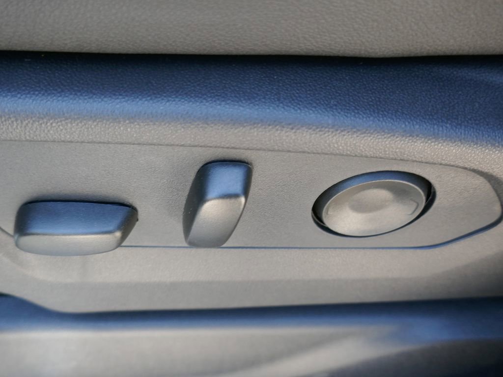 New 2026 Chevrolet Silverado 1500 ZR2 image 19